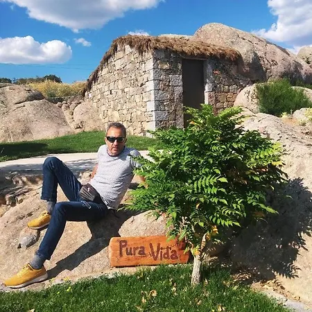 Casa de Campo Entre Piedras Y Musgo Munopepe