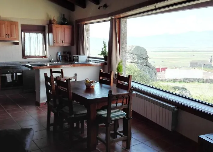 Entre Piedras Y Musgo Munopepe